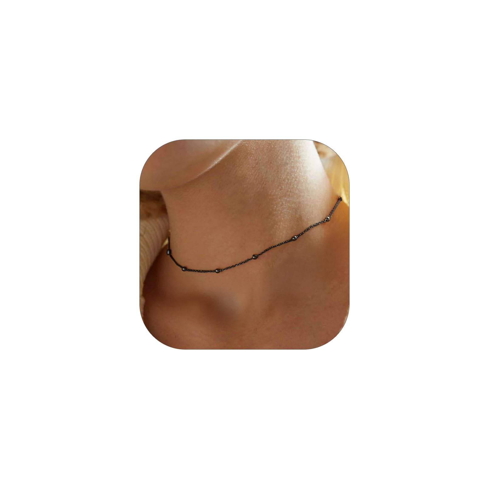 Choosing the Right Choker Necklace: A Guide to FOCALOOK’s Dainty Design